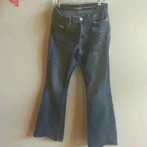 Ladies signature Levi jeans